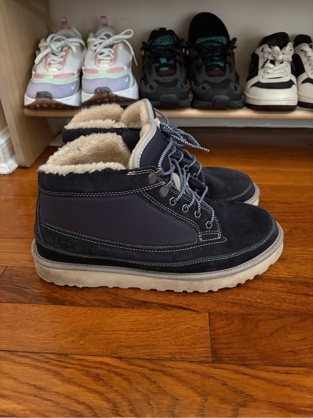 UGG mens Navy Suede Shearling-Lined Ankle Boots